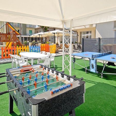 Hotel Venus Riccione Exteriör bild