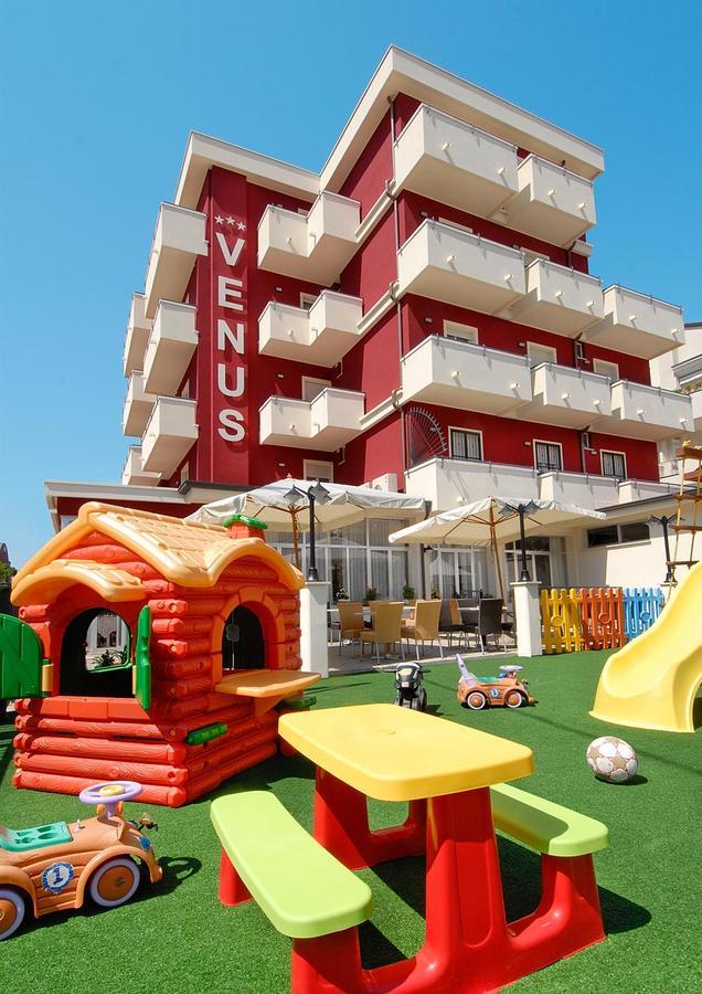 Hotel Venus Riccione Exteriör bild